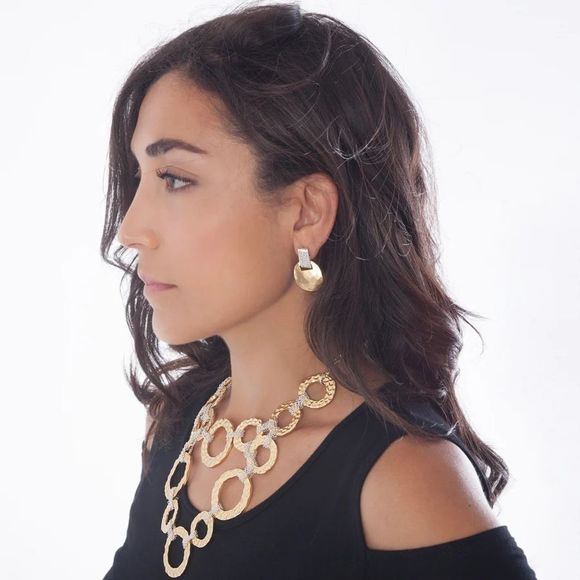 KARINE SULTAN - Mixed metal short drop earrings | clip on - Picture 2 of 8